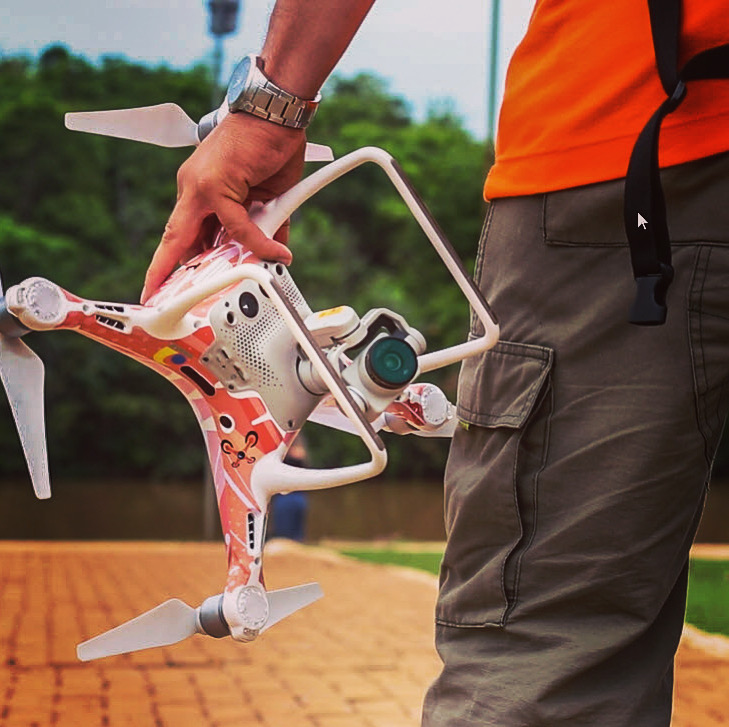 CURSO DE PILOTAGEM DE DRONE (BÁSICO / INTERMEDIÁRIO)